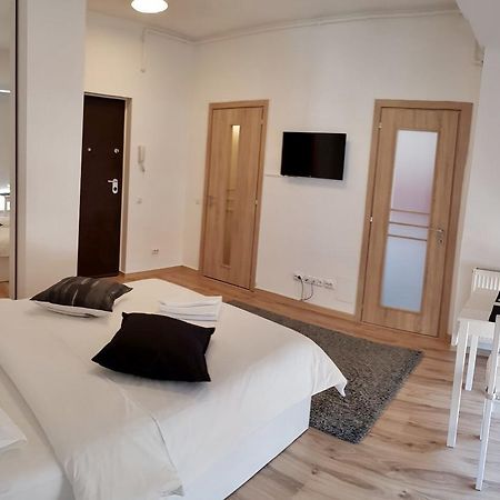Studio Confort 3 Букурещ Екстериор снимка