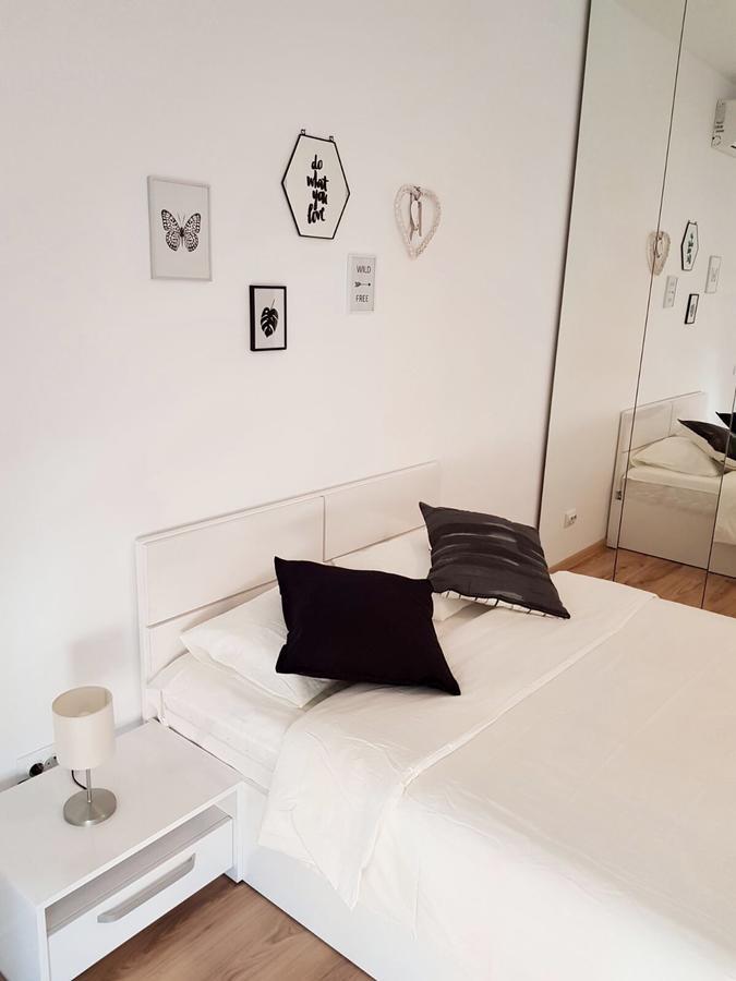 Studio Confort 3 Букурещ Екстериор снимка